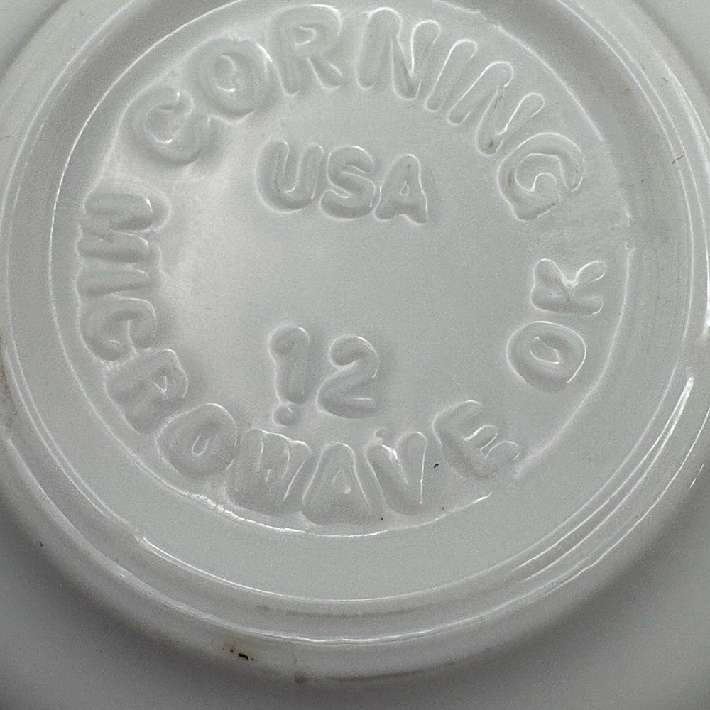 VTG Corelle Elegant Enhancements White Swirl 4 Coffee Cup Set Vitrelle Glass 8OZ - Picture 5 of 8